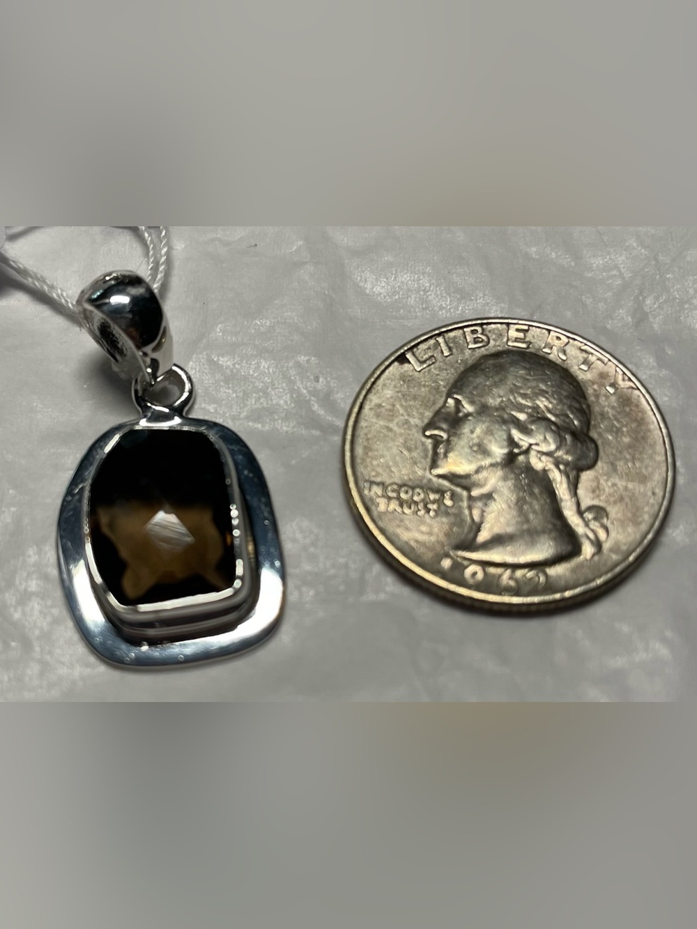 Smoky quartz pendant